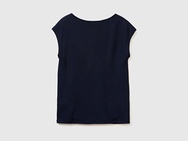 Benetton Kadın Lacivert Viskoz Karışımlı Kayık Yaka Kolsuz Üst