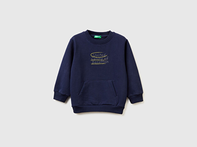 Benetton Erkek Bebek Lacivert Önü Logo Baskılı Cepli Bisiklet Yaka Regular Fit Sweatshirt
