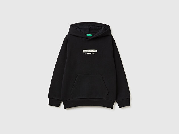 Benetton Erkek Çocuk Siyah Önü Logo Baskılı Cepli Nervürlü Kapüşonlu Sweatshirt