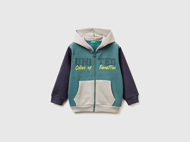 Benetton Erkek Bebek Koyu Yeşil-Gri Önü Logo Baskılı Fermuarlı Regular Fit Kapüşonlu Sweatshirt