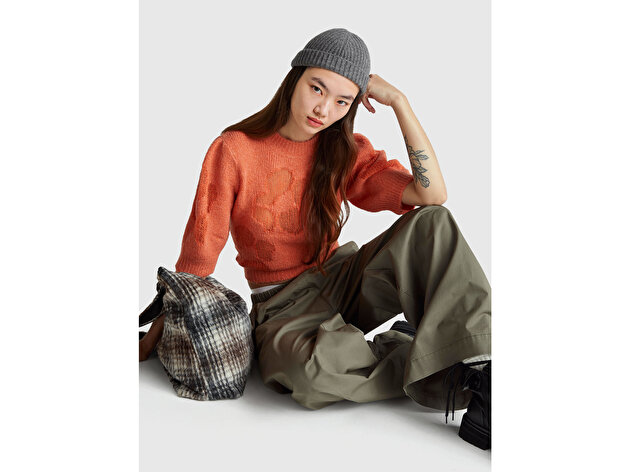 Benetton Kadın Turuncu Akrilik ve Yün Karışımlı Desenli Yarım Kol Kazak