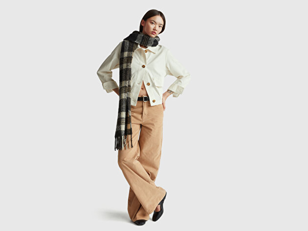 Benetton Kadın Krem %100 Pamuk Cepli Düğmeli Gömlek Yaka Ceket