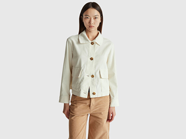 Benetton Kadın Krem %100 Pamuk Cepli Düğmeli Gömlek Yaka Ceket