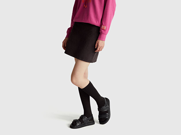 Benetton Kadın Siyah Pamuk Karışımlı Yandan Fermuarlı Kadife Mini Etek