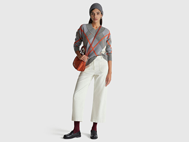 Benetton Kadın Krem %100 Pamuk Önü Yama Cepli Düz Paça Pantolon