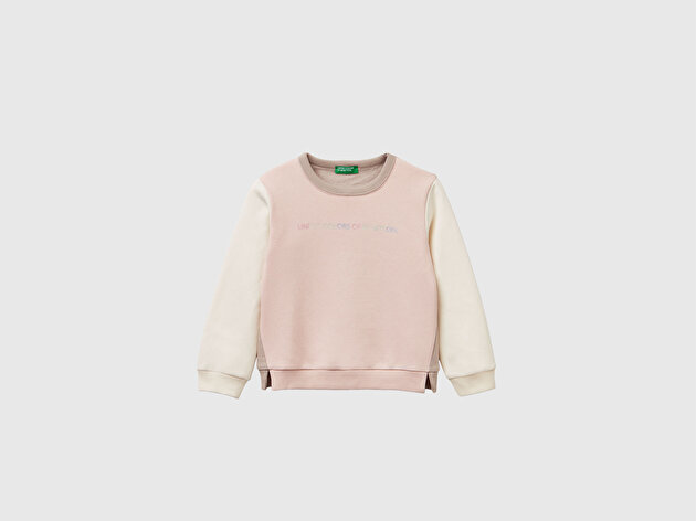 Benetton Kız Bebek Pembe-Ekru Renk Bloklu Simli Logo Baskılı Yırtmaçlı Sweatshirt 