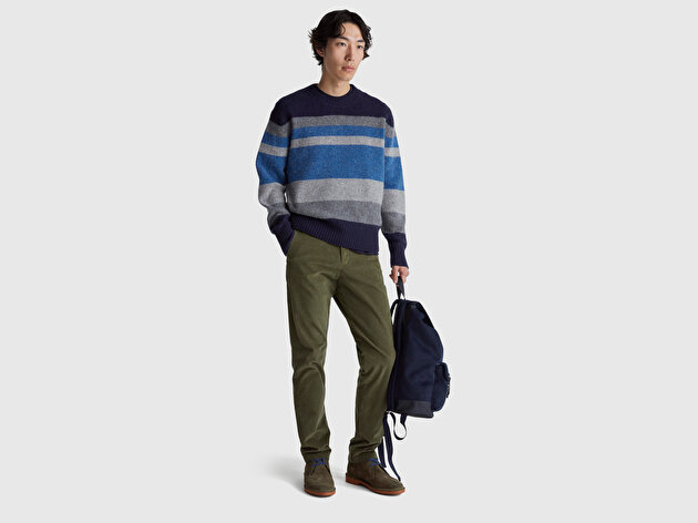 Benetton Erkek Lacivert %100 Yün Renk Bloklu Bisiklet Yaka Kazak