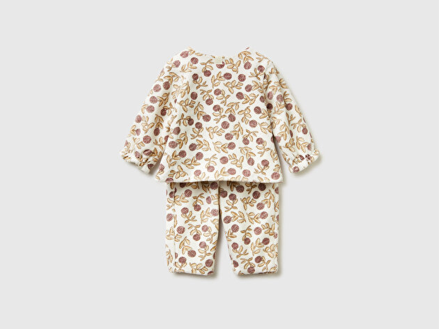 Benetton Bebek Ekru Tamamı Desenli Fırfır Detaylı Çıtçıtlı Üst ve Alt Eşofman Takım