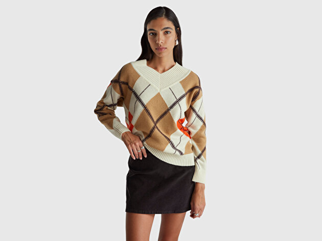 Benetton Kadın Bej Mix Yün Karışımlı Baklava Desenli Ribana Detaylı V Yaka Kazak