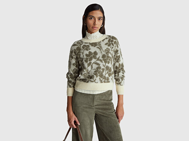 Benetton Kadın Krem Akrilik Karışımlı Desenli Ribana Detaylı Bisiklet Yaka Kazak