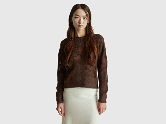 Benetton Kadın Koyu Kahverengi Akrilik ve Yün Karışımlı Desenli Bisiklet Yaka Kazak