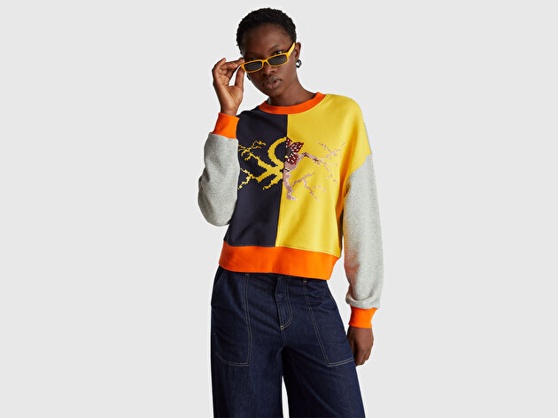 Benetton Kadın Sarı Mix  %100 Pamuk Renk Bloklu Stranger Things Baskılı Sweatshirt
