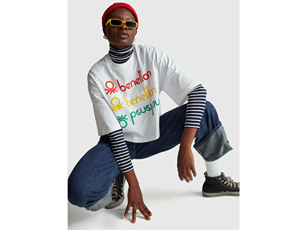Benetton Kadın Beyaz mix  %100 Pamuk Boxy Fit Stranger Things Baskılı T-Shirt