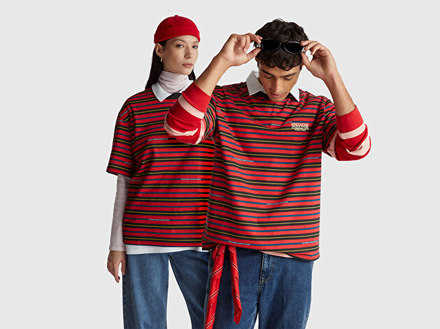 Benetton Unisex Kırmızı  %100 Pamuk Relaxed Fit Çizgili Stranger Things T-Shirt