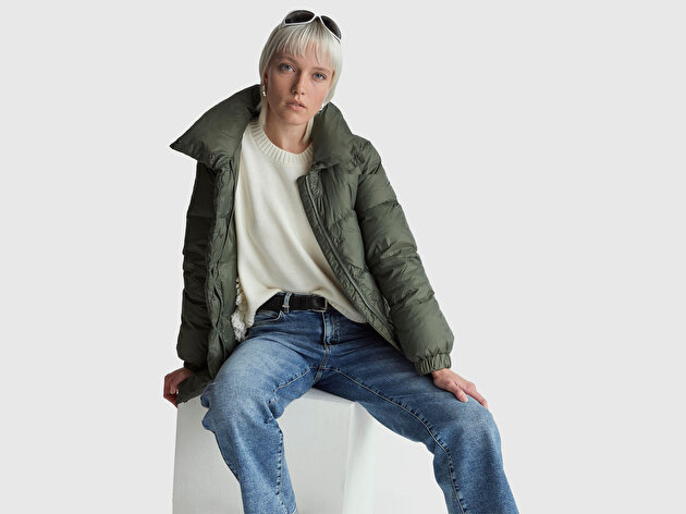 Benetton Kadın Krem Yün ve Akrilik Karışımlı Ribana Detaylı Bisiklet Yaka Kazak