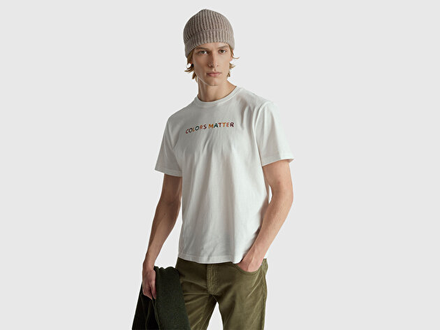 Benetton Erkek Krem %100 Pamuk Önü ve Arkası Baskılı Logo Detaylı T-Shirt