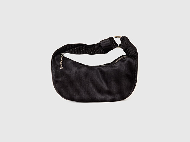 Benetton Kadın Siyah Simli Metal Detaylı Kadife El Çantası