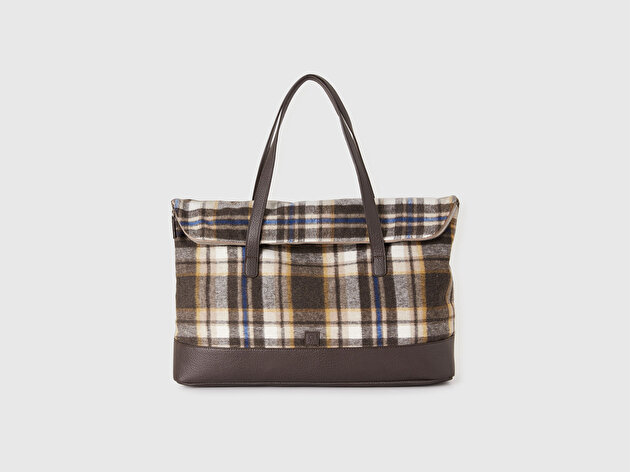 Benetton Erkek Çok Renkli Yün Karışımlı Desenli Logo Detaylı Fermuarlı Omuz Çantası