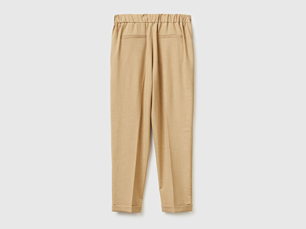 Benetton Kadın Taba Viskoz Karışımlı Yanı ve Arkası Büzgülü Kıvrık Paça Pantolon