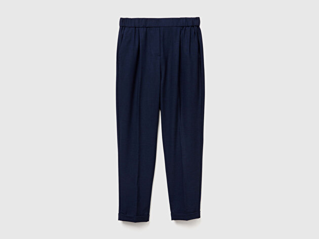 Benetton Kadın Lacivert Viskoz Karışımlı Yanı ve Arkası Büzgülü Kıvrık Paça Pantolon