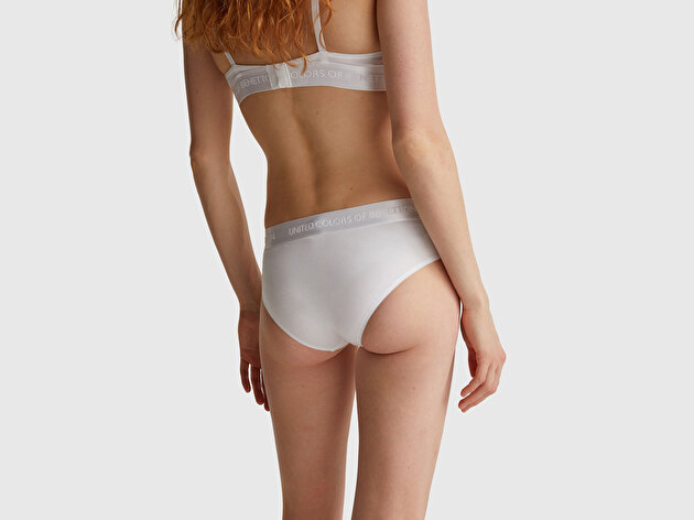 Benetton Kadın Beyaz Pamuk Karışımlı Bel Bandı Logolu Hipster Kesim Külot