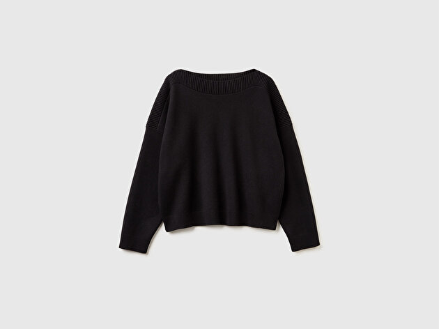 Benetton Kadın Siyah Pamuk ve Yün Karışımlı Jakarlı Boxy Fit Kayık Yaka Kazak