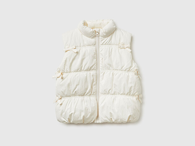 Benetton Kız Bebek Ekru Logo İşlemeli Fiyonklu Yelek