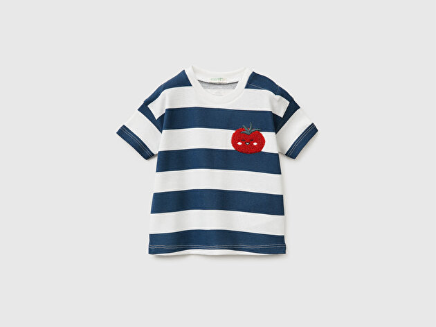 Benetton Bebek Lacivert-Krem Omzu Gizli Çıtçıtlı Domates Desenli Yuvarlak Yaka T-Shirt