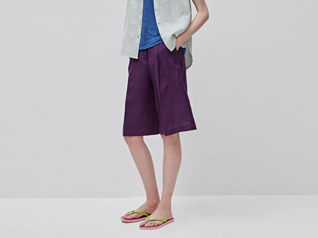 Benetton Kadın Mor %100 Keten Çift Pileli Arkası Lastikli Düz Kesim Bermuda