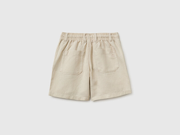 Benetton Erkek Bebek Bej Beli İpli Düğmeli Arka Cebi Logo İşlemeli Rahat Kalıp Şort