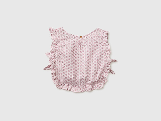 Benetton Kız Bebek Toz Pembe Fırfırlı Detaylı Yanları Fiyonklu Yuvarlak Yaka Bluz