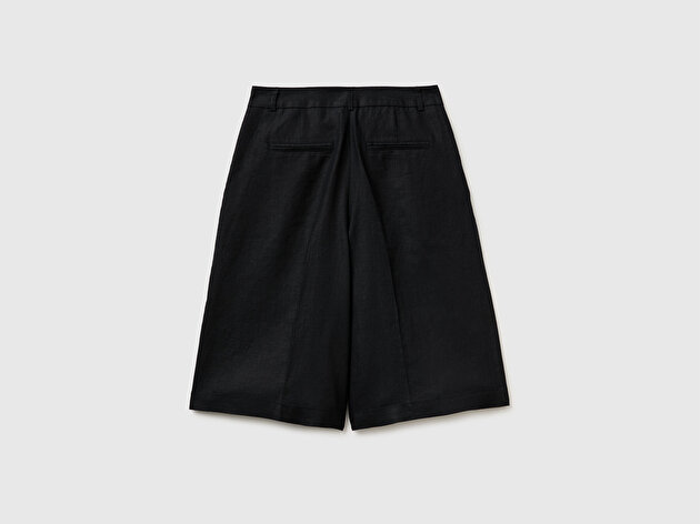 Benetton Kadın Siyah %100 Keten Çift Pileli Arkası Lastikli Düz Kesim Bermuda