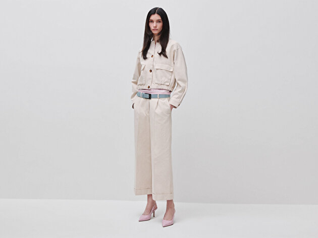 Benetton Kadın Krem %100 Pamuk Etek Ucu Lastikli Düğmeli Yama Cepli Ceket