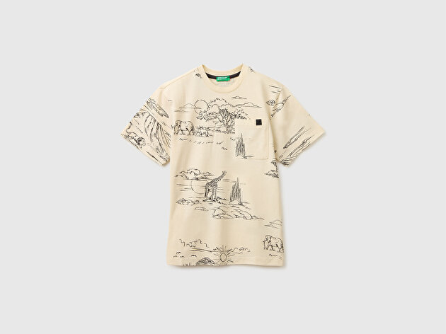 Benetton Erkek Çocuk Bej Logo Etiket Detaylı Tamamı Baskılı T-Shirt